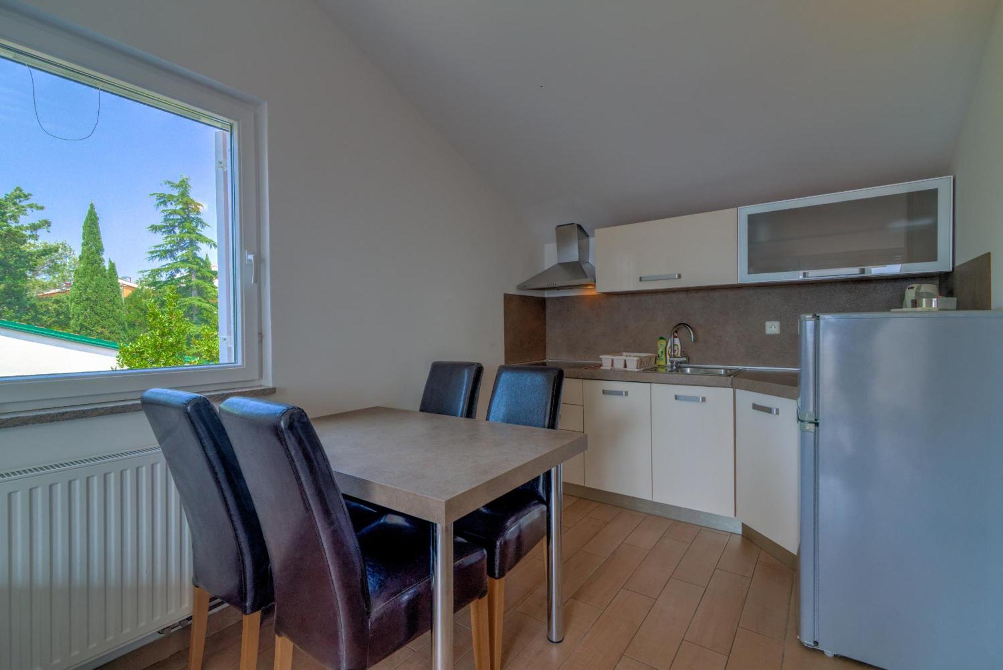 Apartmani Lili Novi Vinodolski Eksteriør bilde